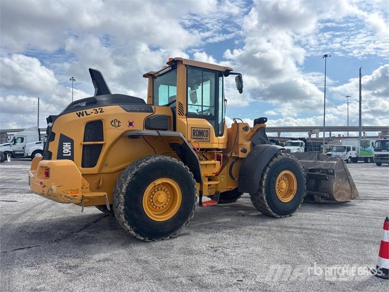 Volvo L90H Wheel Loader 휠로우더