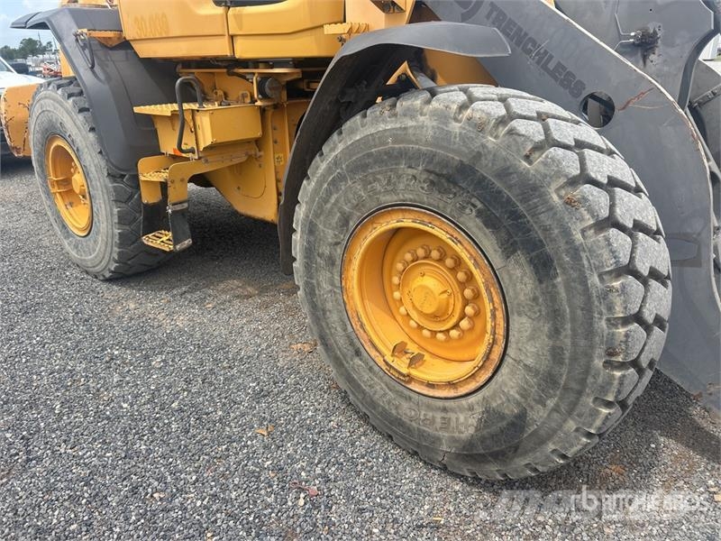Volvo L90H Wheel Loader Wheel loaders