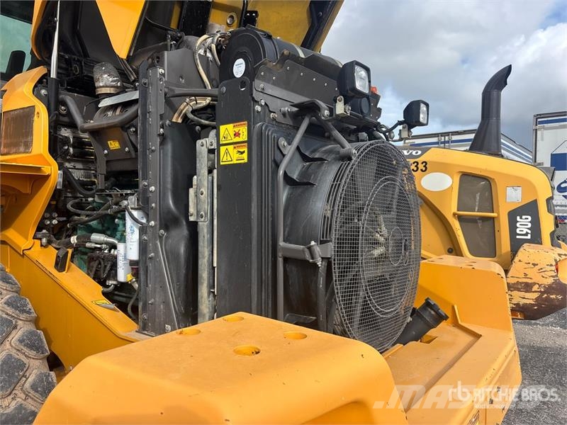 Volvo L90H Wheel Loader 휠로우더