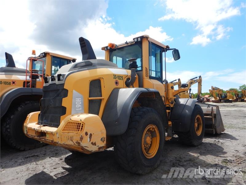 Volvo L90H Wheel Loader Chargeuse sur pneus