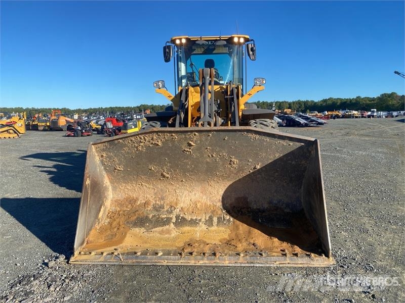 Volvo L90H Wheel Loader Wheel loaders