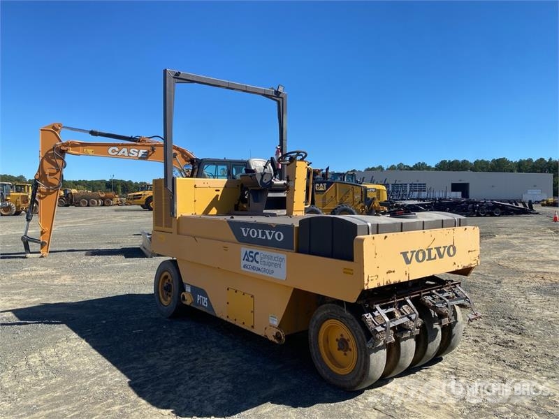 Volvo PT125 Bandenwalsen