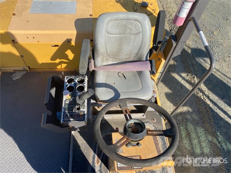 Volvo PT125 Rulli gommati