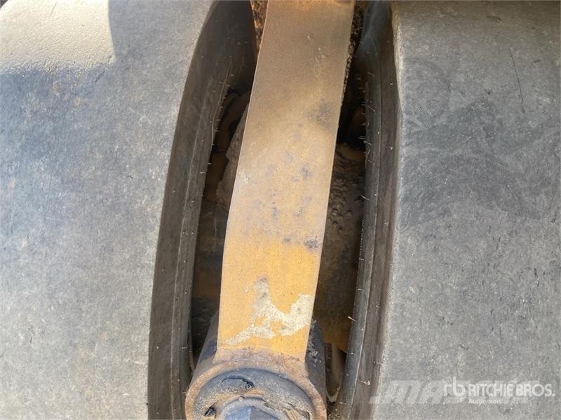 Volvo PT125 Rulli gommati