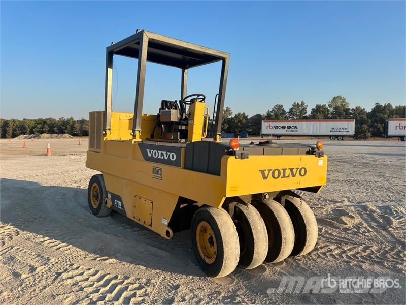 Volvo PT125 Pneumatic tired rollers