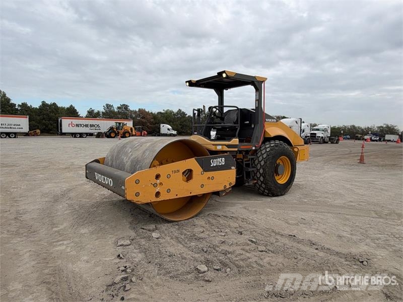 Volvo SD115 Smooth Drum Compactor Грунтовые катки