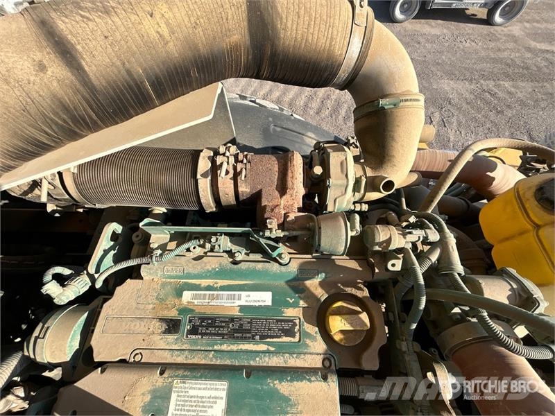 Volvo SD115B Smooth Drum Compactor Egydobos hengerek