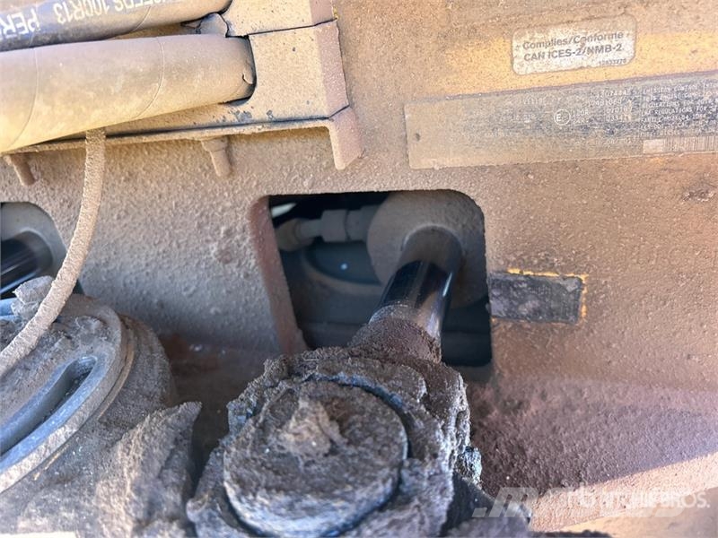 Volvo SD115B Smooth Drum Compactor 单轮压路机