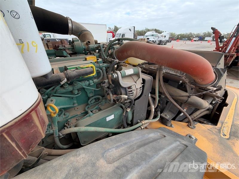 Volvo SD115B Smooth Drum Compactor Single drum rollers