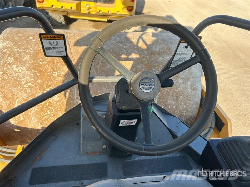 Volvo SD115B Smooth Drum Compactor Egydobos hengerek
