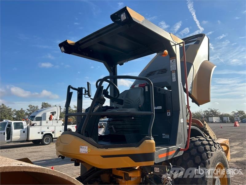 Volvo SD115B Smooth Drum Compactor Egydobos hengerek