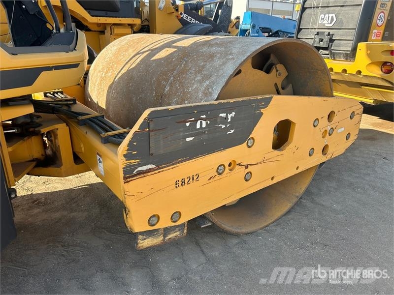 Volvo SD115B Smooth Drum Compactor Egydobos hengerek