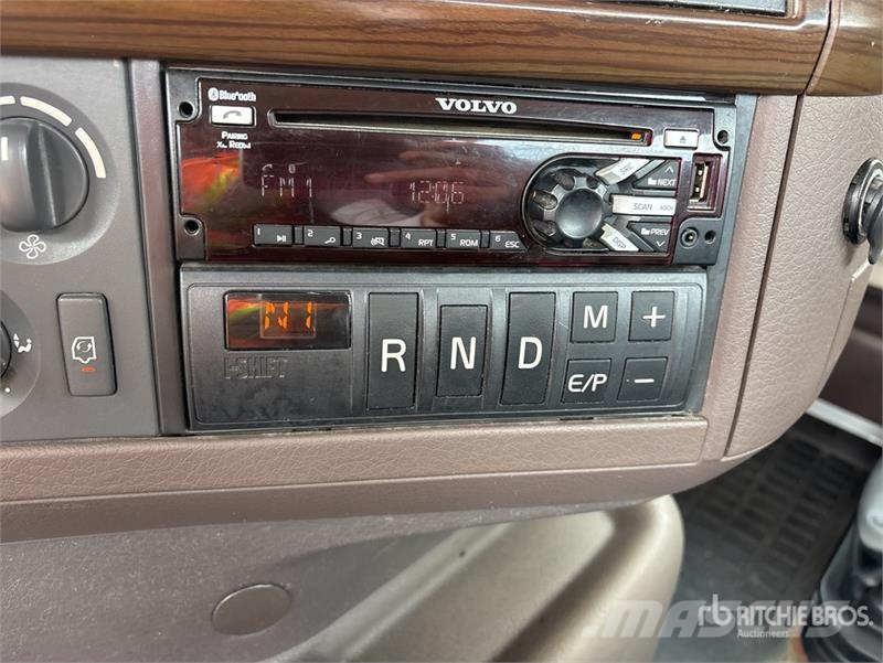 Volvo VAH Autotransportere / Knæklad