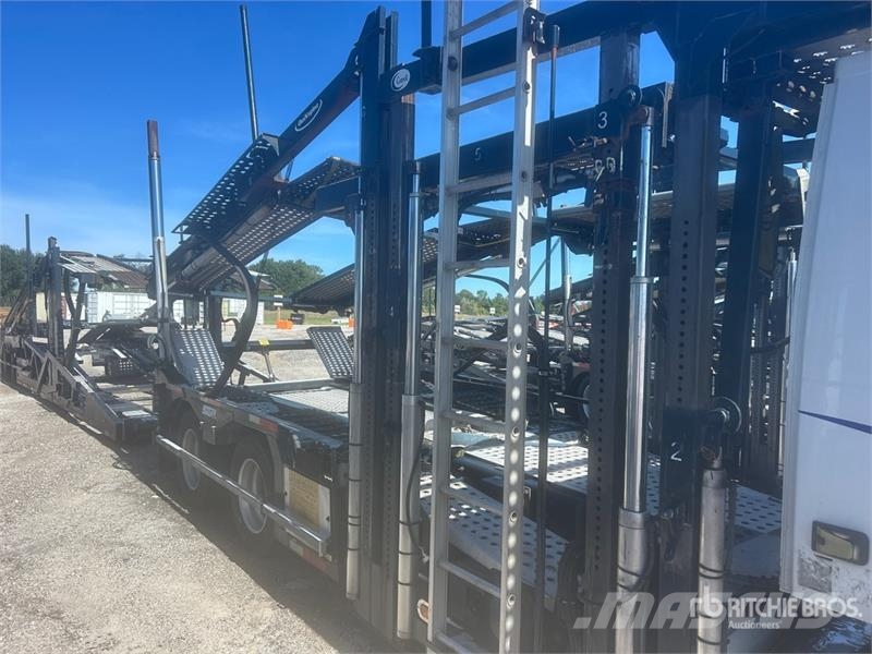Volvo VAH Vehicle transporters