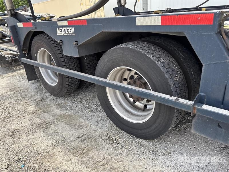 Volvo VAH Autotransporteri