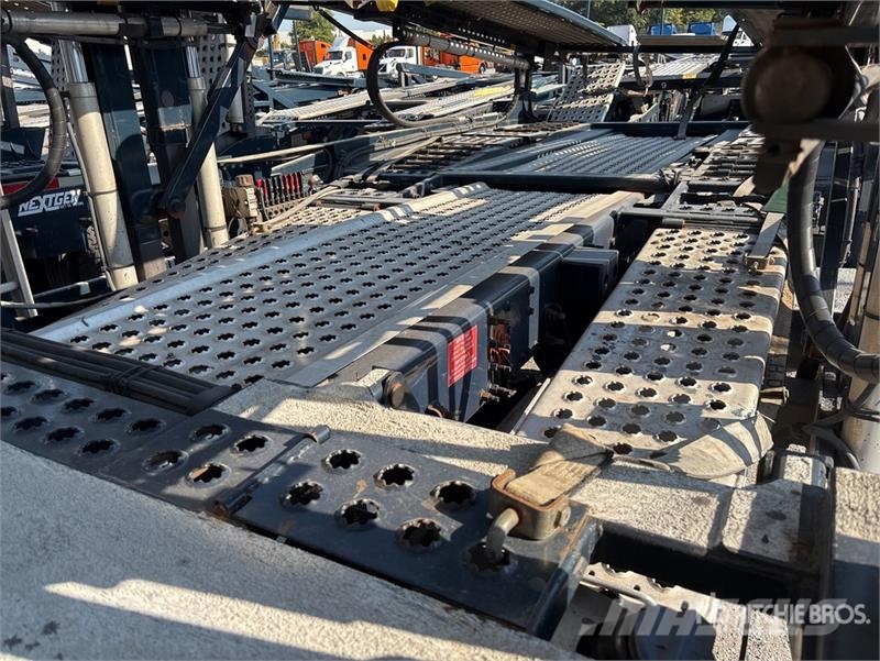 Volvo VAH Vehicle transporters