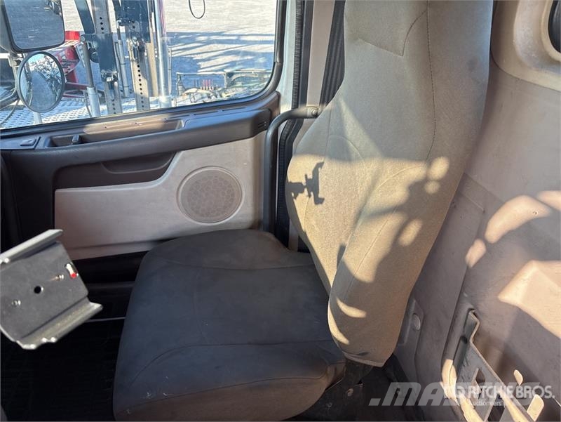 Volvo VAH Autotransportere / Knæklad