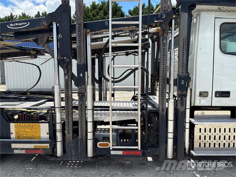 Volvo VAH Autotransporteri