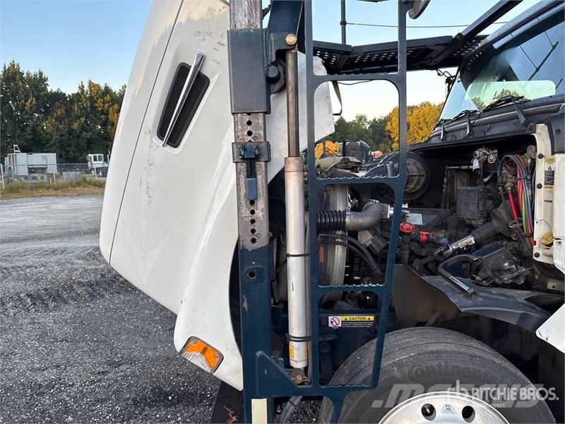 Volvo VAH Autotransportere / Knæklad