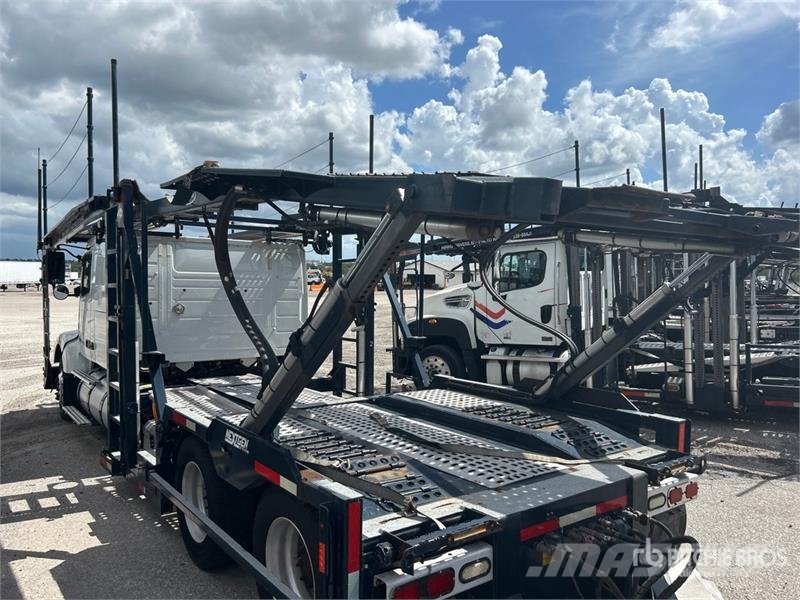 Volvo VAH Vehicle transporters