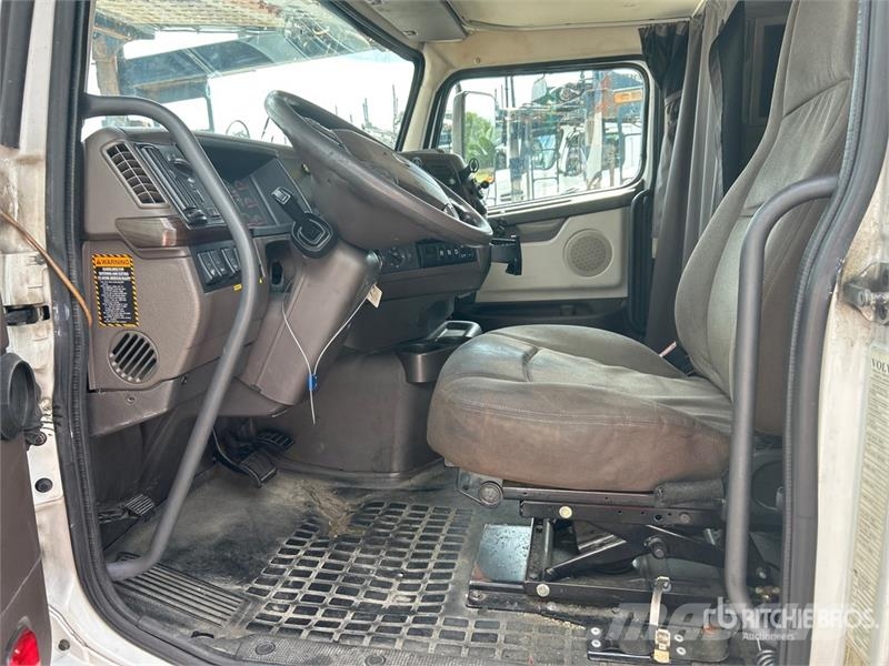 Volvo VAH Vehicle transporters