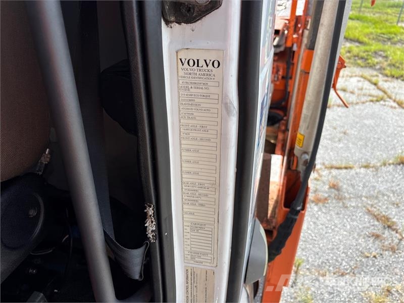 Volvo VAH Autotransportere / Knæklad