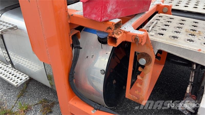 Volvo VAH Autotransportere / Knæklad