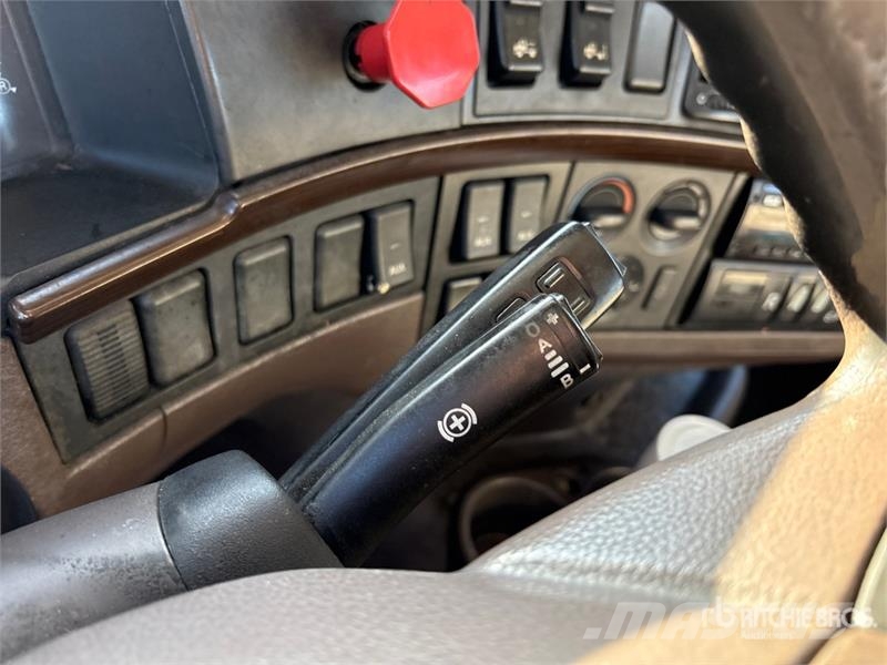 Volvo VAH Autonkuljetusautot