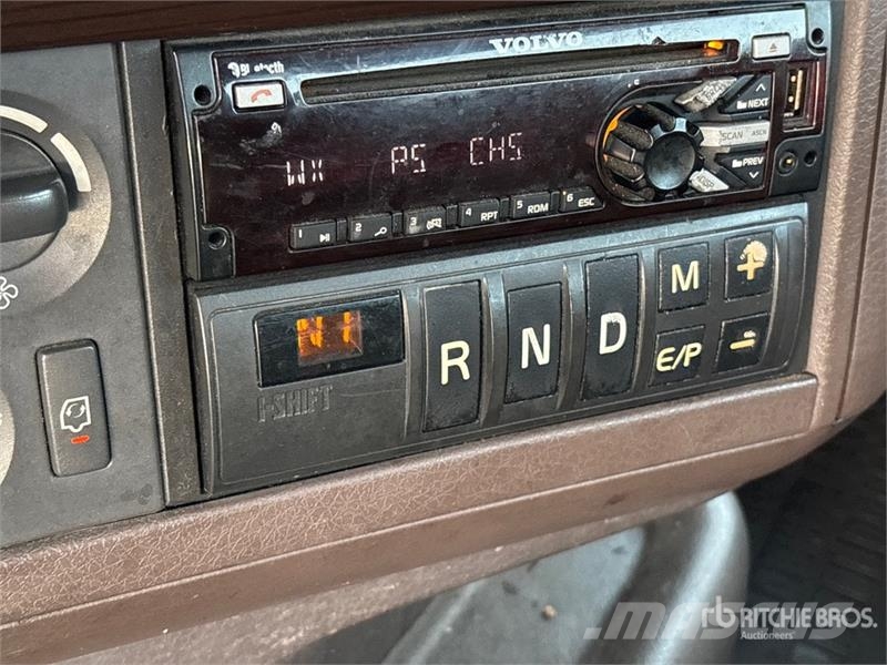 Volvo VAH Autotransportere / Knæklad