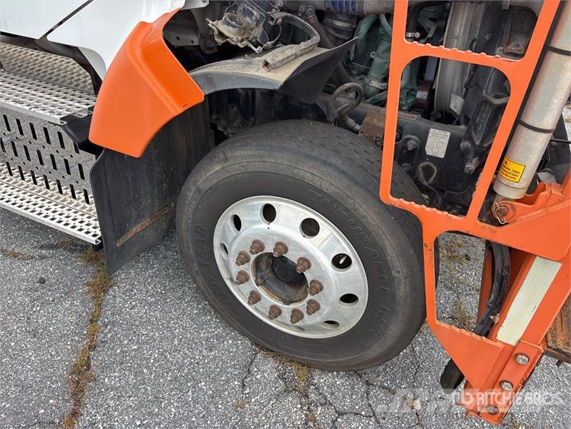 Volvo VAH Autotransportere / Knæklad