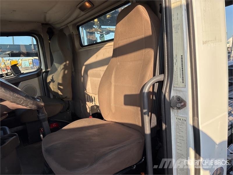 Volvo VAH Autotransportere / Knæklad