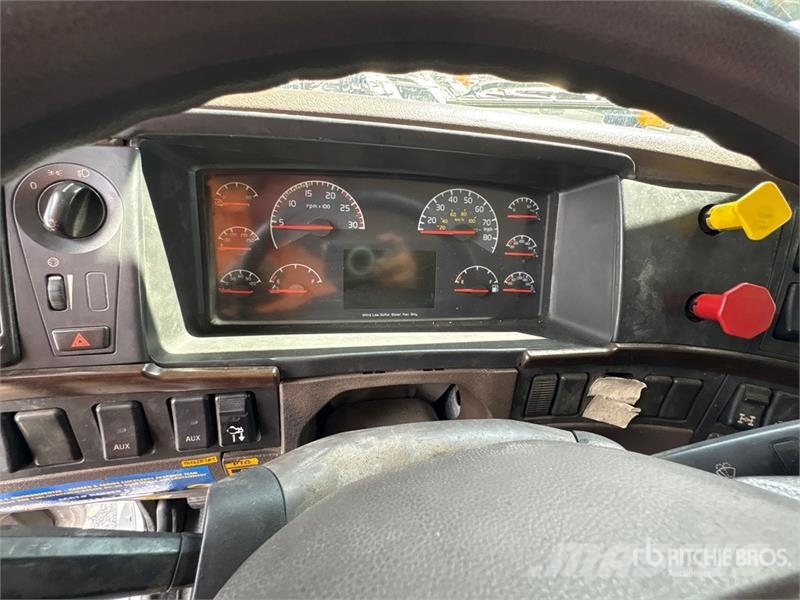 Volvo VAH Автовози