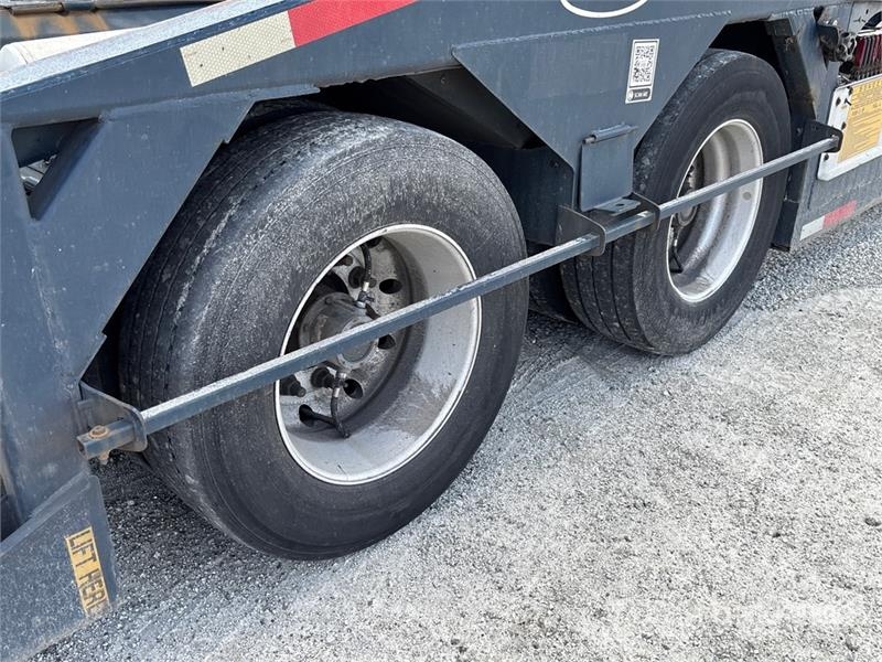 Volvo VAH Autotransporteri
