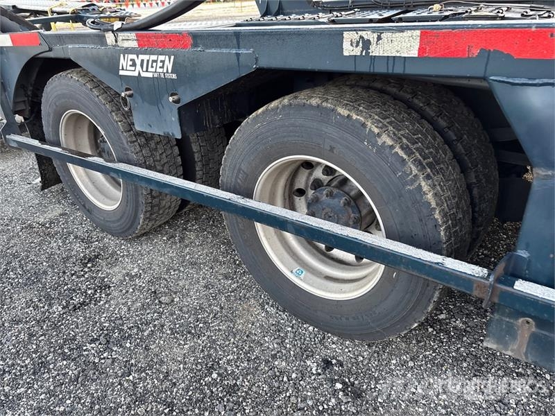 Volvo VAH Autotransportere / Knæklad