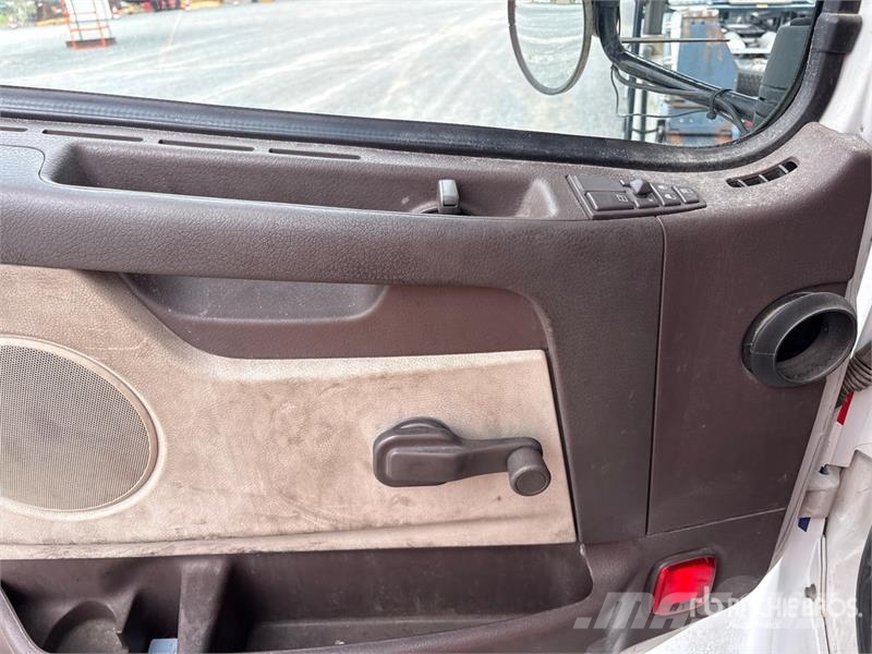 Volvo VAH Автовози

