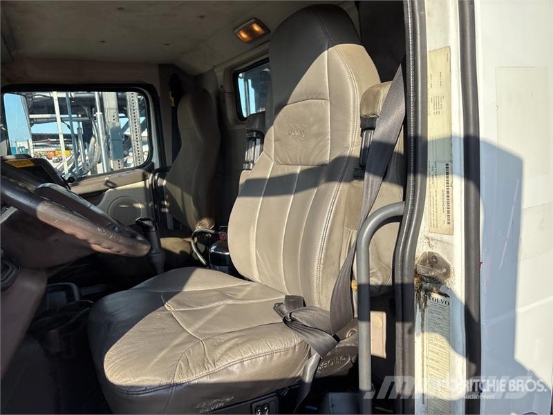 Volvo VAH Autotransportere / Knæklad