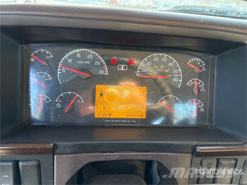 Volvo VAH Autonkuljetusautot
