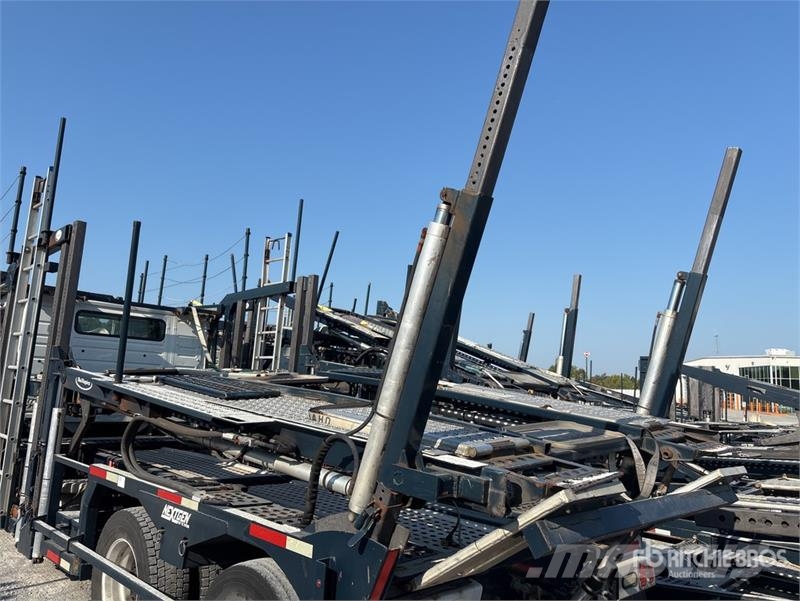Volvo VAH Vehicle transporters