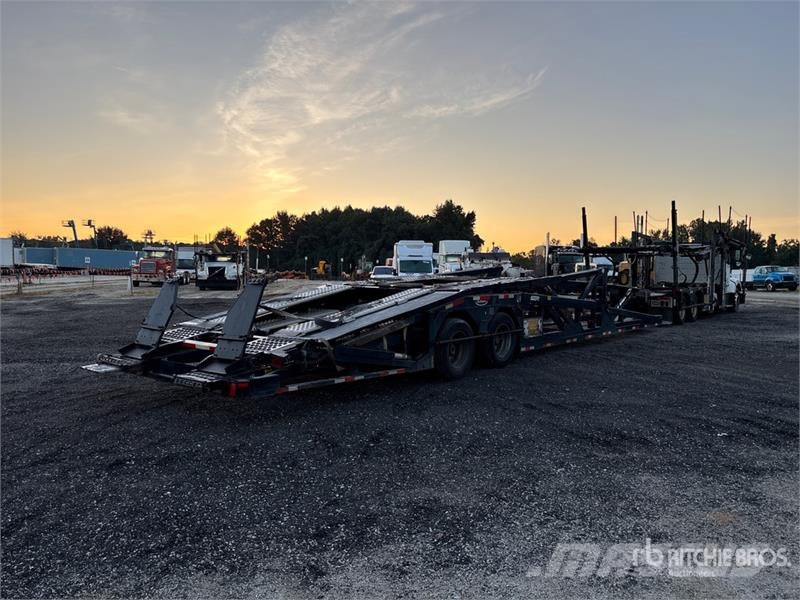Volvo VAH Autotransportere / Knæklad