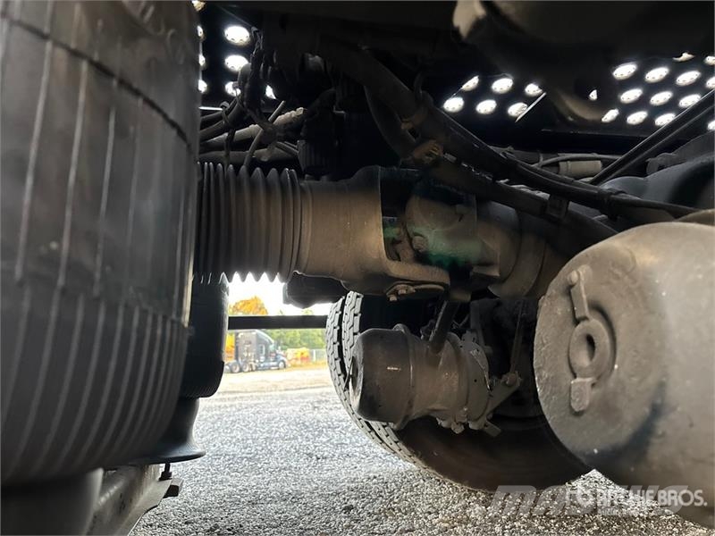 Volvo VAH Autotransportere / Knæklad