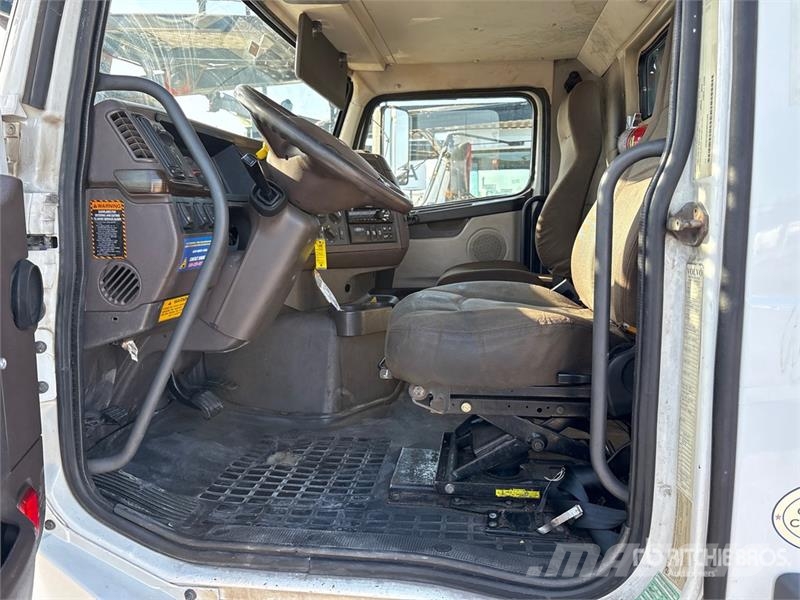 Volvo VAH Autonkuljetusautot