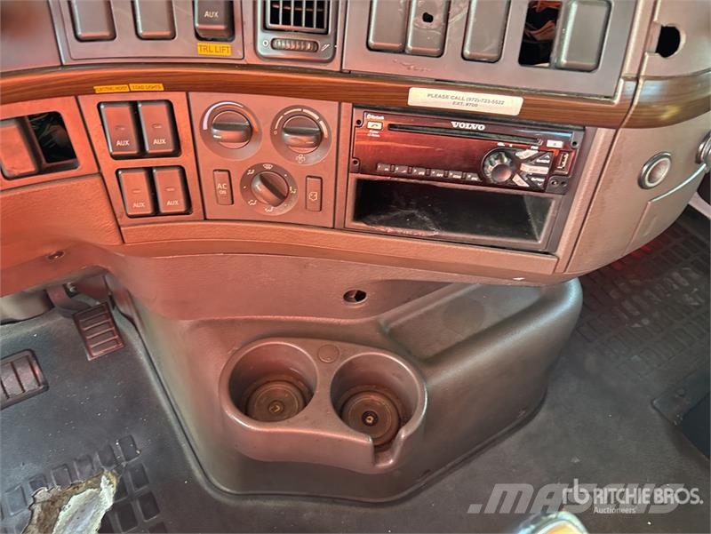 Volvo VAH Autotransportere / Knæklad