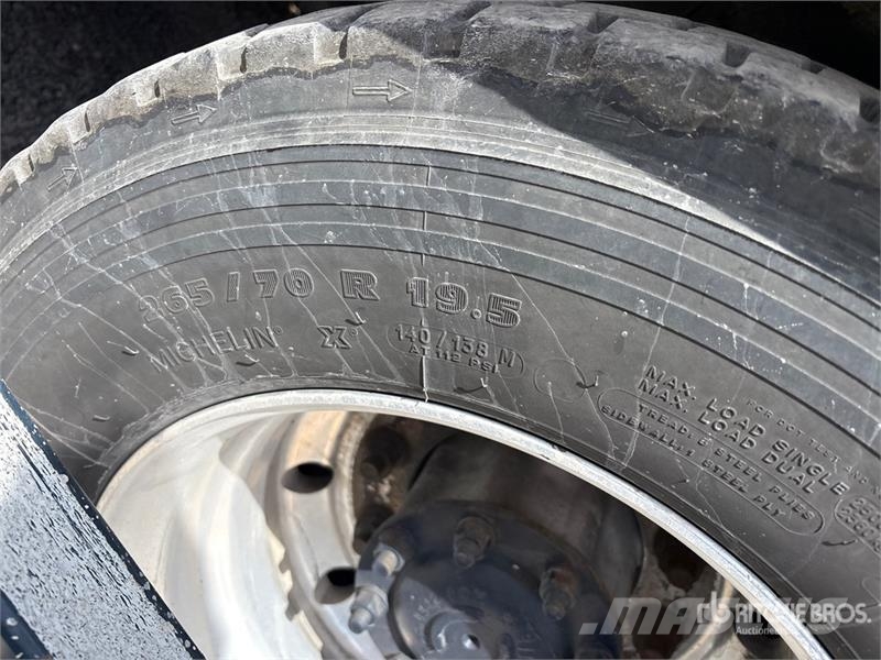 Volvo VAH Автовози
