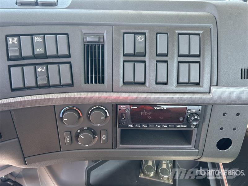 Volvo VHD Cabinas