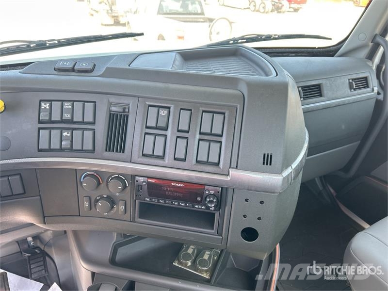 Volvo VHD Cabinas