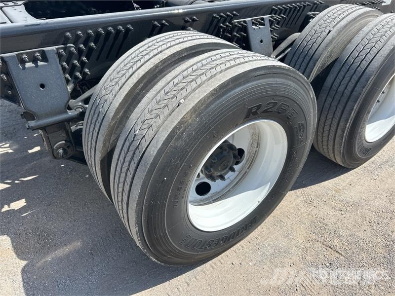 Volvo VHD Cabinas
