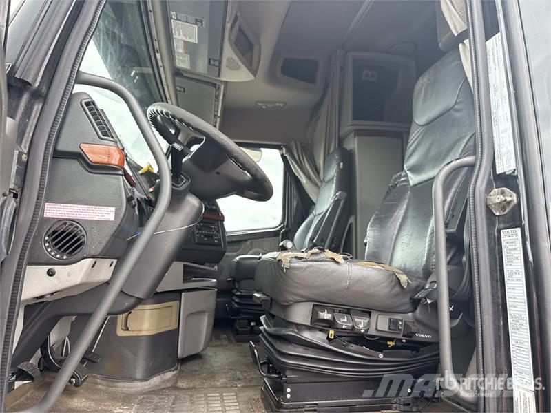Volvo VN Tractor Units