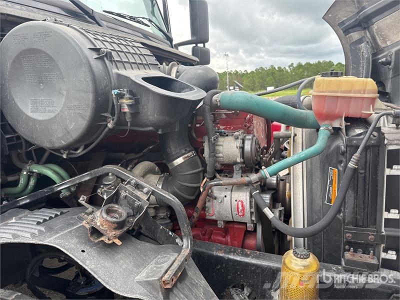 Volvo VN Tractor Units