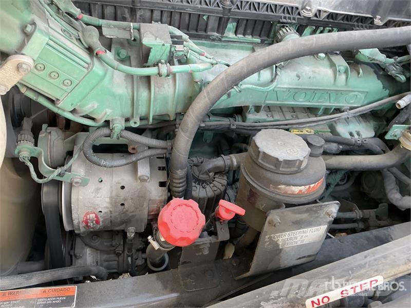 Volvo VNL Cavalos mecânicos
