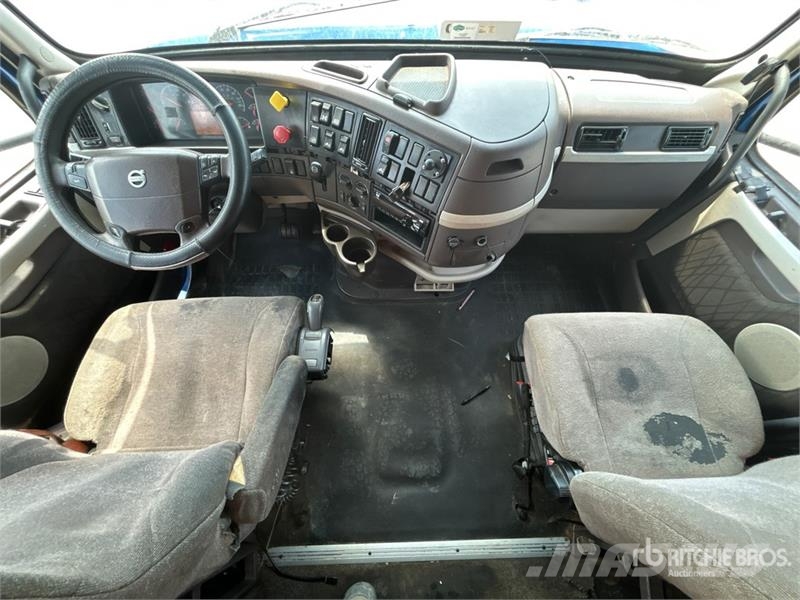 Volvo VNL Vilcēji